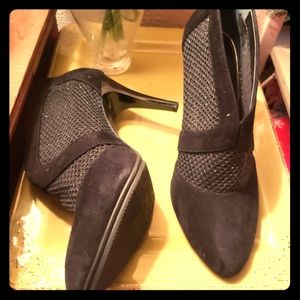 Heeled ankle booties